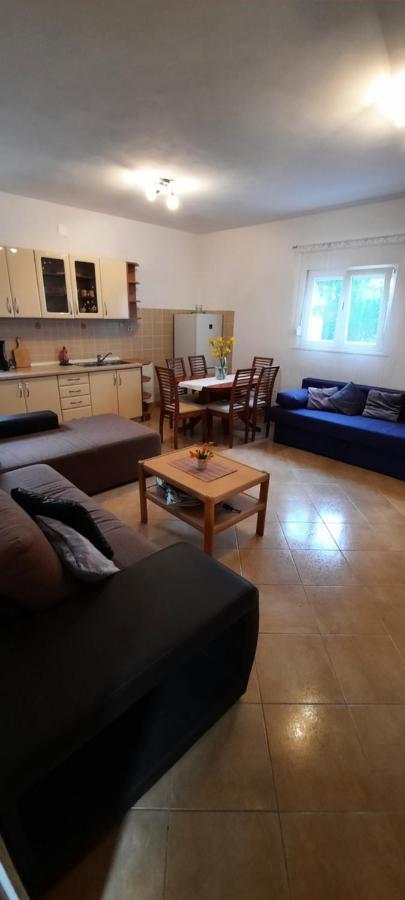 Apartmani Nikica Drage Exteriör bild