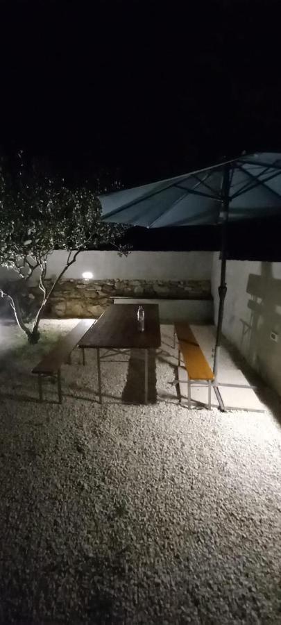 Apartmani Nikica Drage Exteriör bild